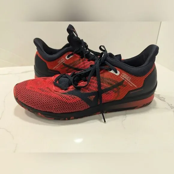 Mizuno Men's Tc-11 Cross Trainer running red black sneakers shoe low top size 14